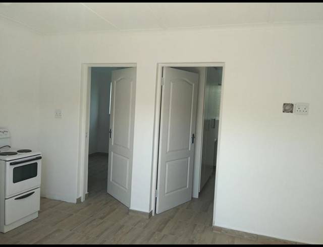 2 BEDROOM PROPERTY TO RENT IN BOSTON